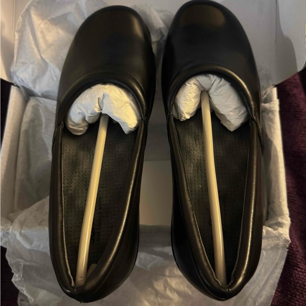 SoftWalk Adora Black Flats